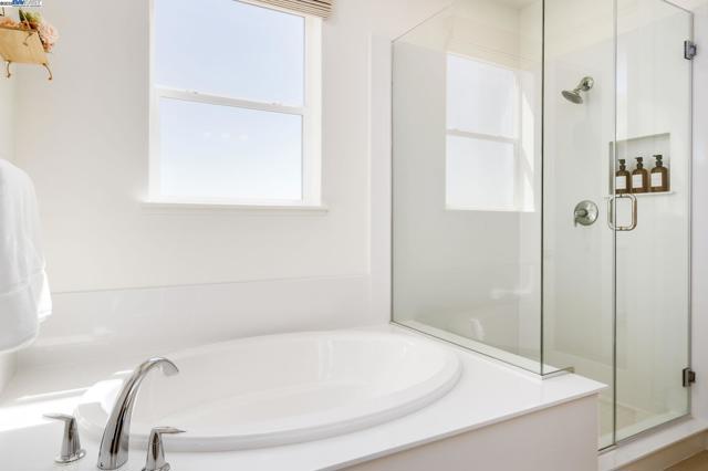 1002 Mary Beth Ter, San Ramon CA: https://media.crmls.org/mediaz/e524e0b8-30d6-4a51-9268-f15b9d43d840.jpg