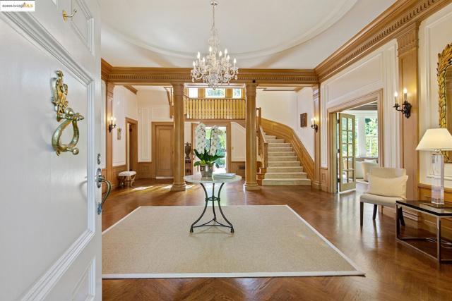 22 Sea View Ave, Piedmont CA: https://media.crmls.org/mediaz/e5260ee2-cdef-4000-8a0f-f9340f771acf.jpg