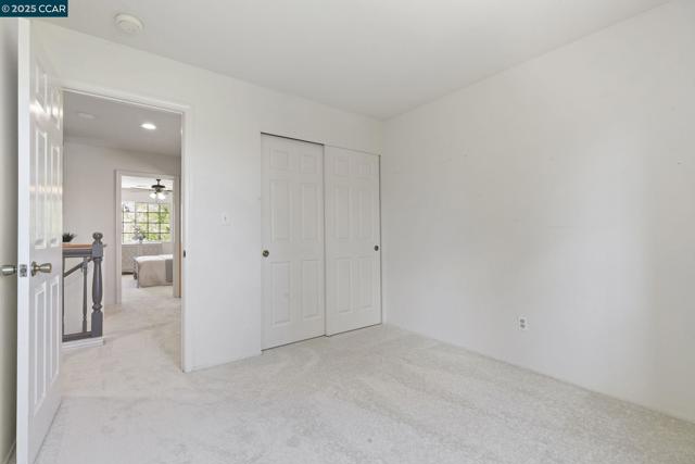 1015 Hidden Oak Ct, Concord CA: https://media.crmls.org/mediaz/e5279acd-5624-4abb-9a2b-648bad44827b.jpg
