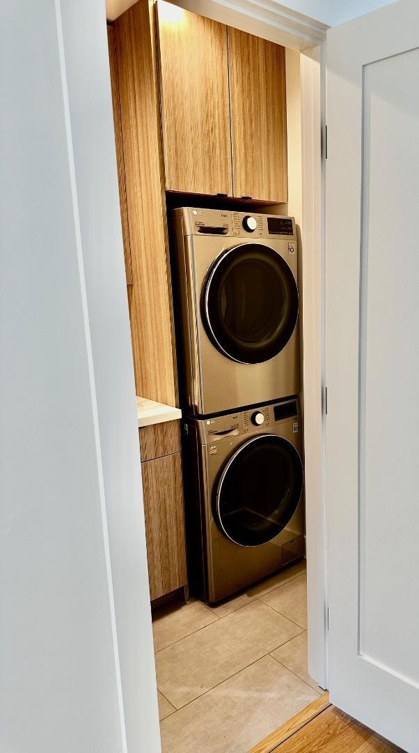 974 Peninsula Avenue, San Mateo CA: https://media.crmls.org/mediaz/e527f4d0-1e74-47f9-8893-3117be1362c2.jpg