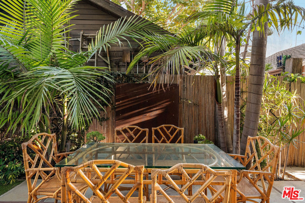 MLS #25589709 image #24