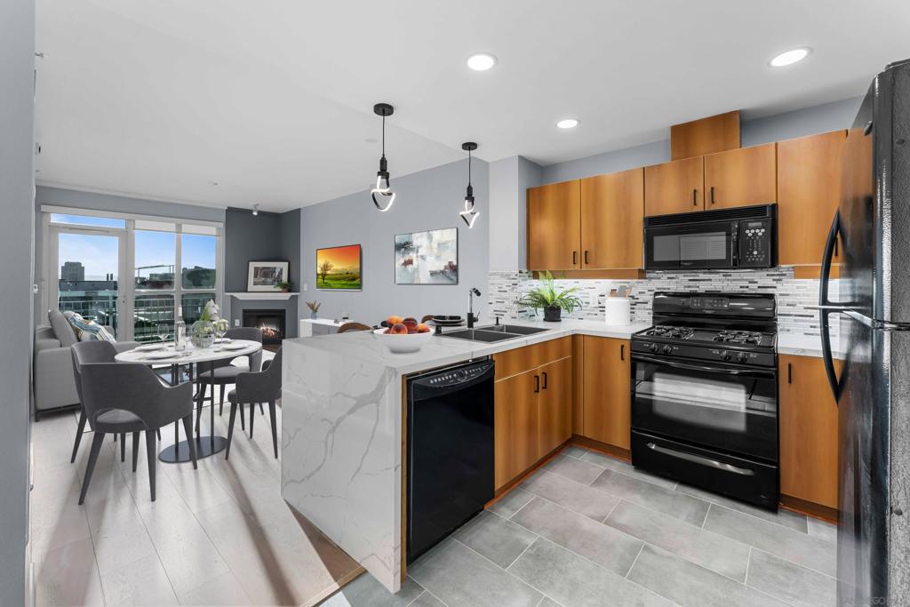 1580 Union St - photo 3