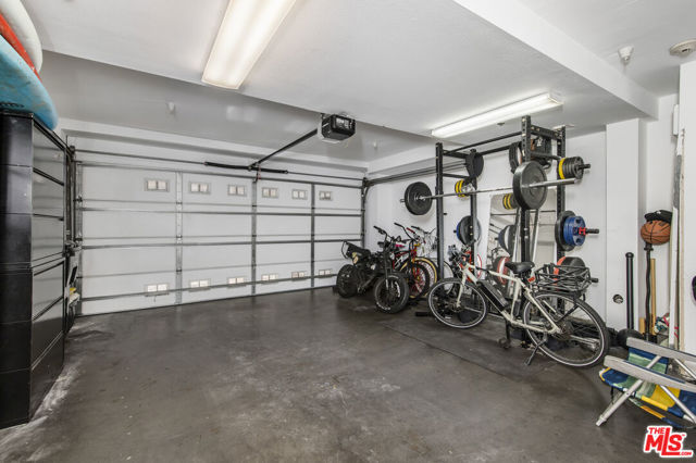 6021 Dawn, Playa Vista CA: https://media.crmls.org/mediaz/e5284eef-f02e-4214-8296-394f2fe72d32.jpg