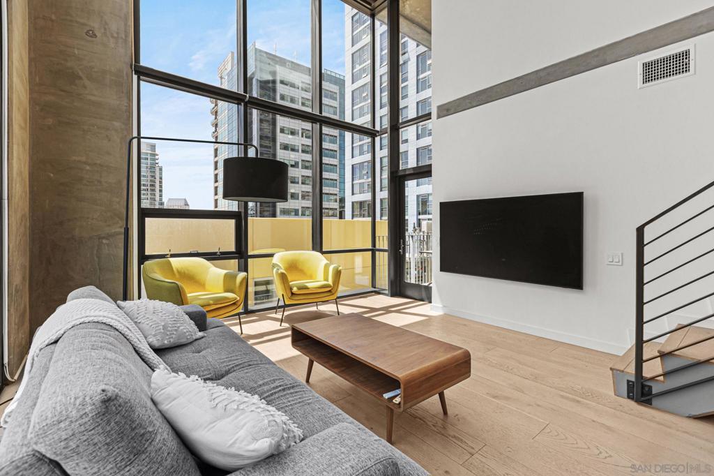 350 11th Ave. - photo 6