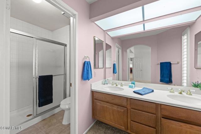 234 Country Club Drive, Simi Valley CA: https://media.crmls.org/mediaz/e528d47f-1fa6-49f1-9699-711c8d8f27d4.jpg