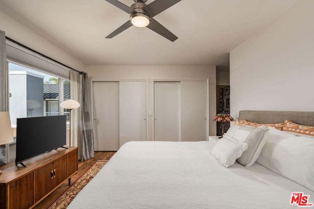 Image 49 of 74 For 440 Corona Del Mar