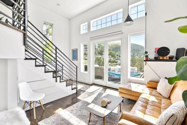 239 Tulare Street, Brisbane CA: https://media.crmls.org/mediaz/e52a3ae4-9f36-4094-bd83-19078bc9fe17.jpg