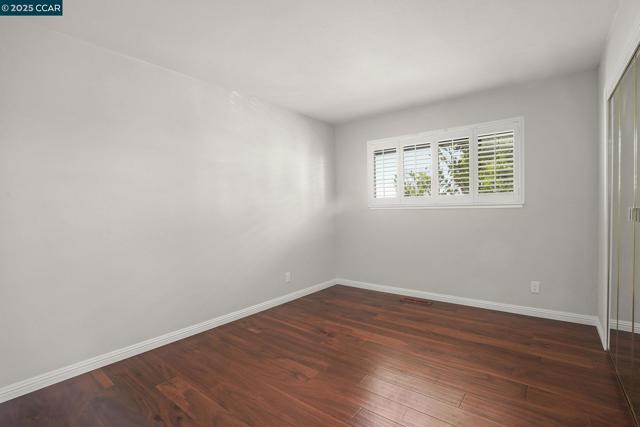 6324 Bonita Ct, Richmond CA: https://media.crmls.org/mediaz/e52b4111-851e-430d-b493-dd6c834d7733.jpg