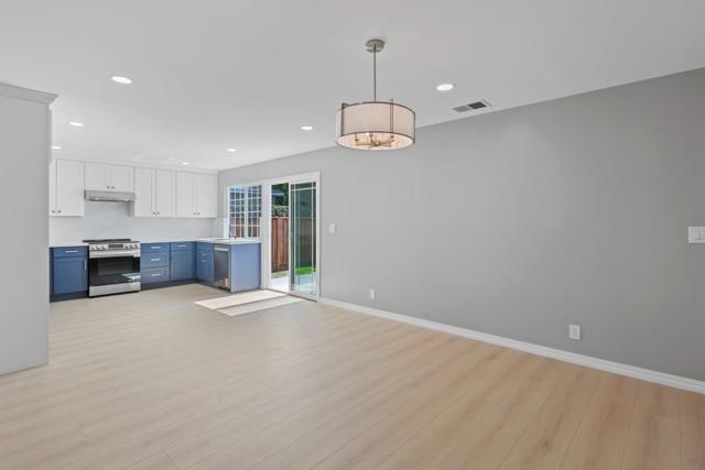2749 Scottsdale Drive, San Jose CA: https://media.crmls.org/mediaz/e52d289f-2f29-4160-8d4b-4ff5d6654ae6.jpg