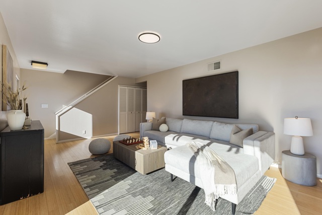 Image 43 of 59 For 3964 Perie Ln