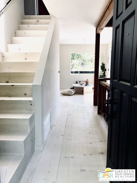 25150 Cougar Road, Idyllwild CA: https://media.crmls.org/mediaz/e52e4bf7-f240-4087-96e7-c80da128226c.jpg