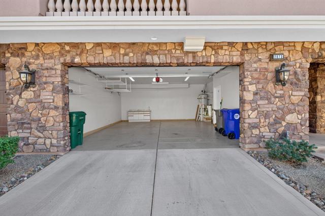 2073 Via Alba, Palm Desert, CA 92260