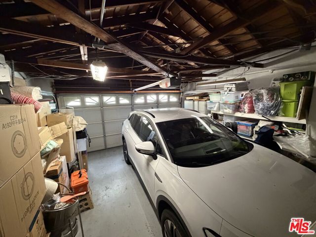 Image 27 of 31 For 3759 Lockerbie Lane