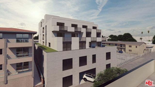 646 W 6th Street, San Pedro CA: https://media.crmls.org/mediaz/e530dc0a-08fd-4a82-b6eb-08e73bb6dcb7.jpg