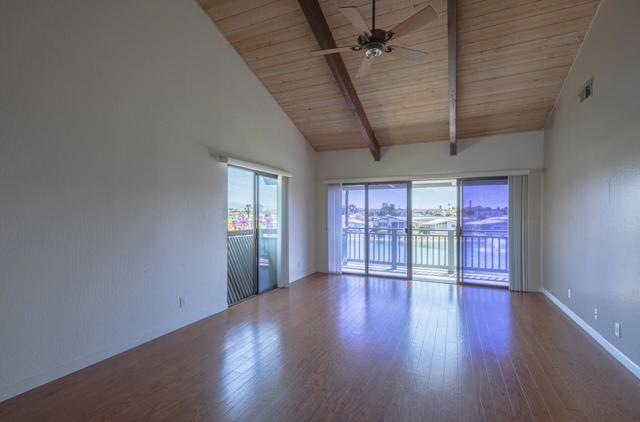 174 Kern Street, Salinas CA: https://media.crmls.org/mediaz/e530ecd5-6f0c-4c4e-9dc6-c263c8118682.jpg