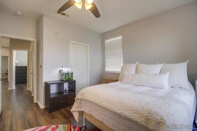 4300 Newton Ave, San Diego CA: https://media.crmls.org/mediaz/e5348859-4f08-496d-808b-18bb0b4ab799.jpg
