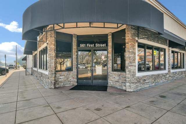 561 1St St, Brentwood CA: https://media.crmls.org/mediaz/e53667b5-a2e7-4963-9bca-494bedc35463.jpg