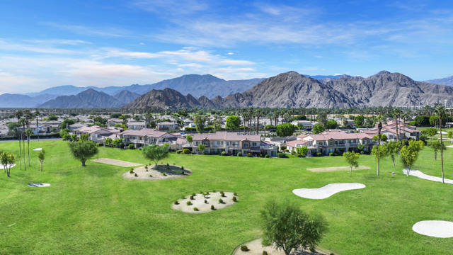 Image 32 of 33 For 78347 Terra Cotta Court