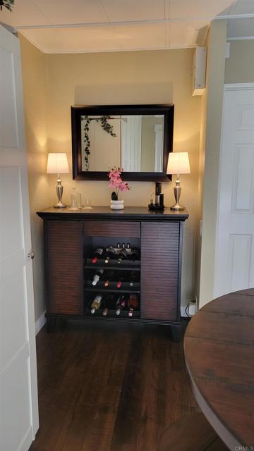 21434 Tumbleweed Way, Saugus CA: https://media.crmls.org/mediaz/e5375659-cbfb-43db-9d3e-2e5a6bc3daf8.jpg
