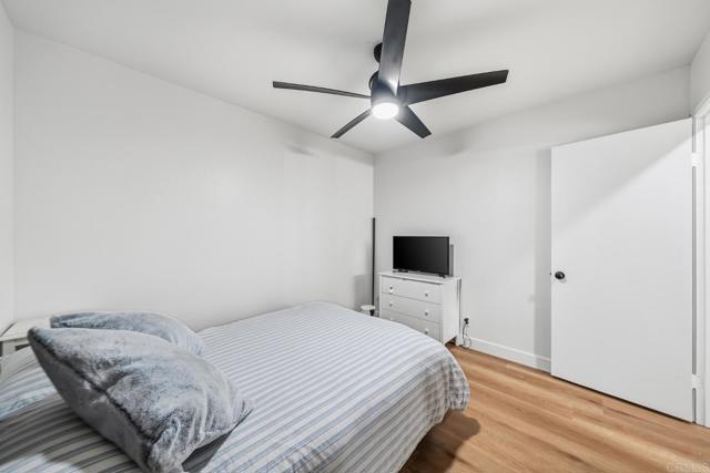 Detail Gallery Image 8 of 27 For 10461 Stanfield Cir, San Diego,  CA 92126 - 3 Beds | 2 Baths