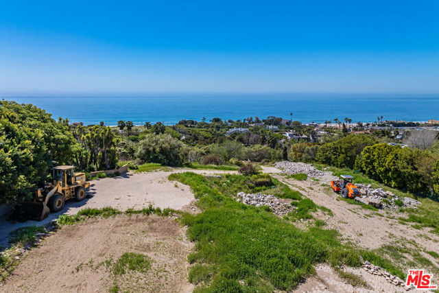 Drew Fenton | 30601 Morning View Drive Malibu CA | MLS: 7173025