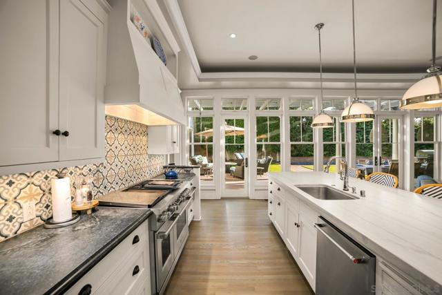 Image 16 of 58 For 820 Glorietta Blvd