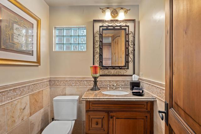 57205 Merion, La Quinta CA: https://media.crmls.org/mediaz/e538f088-408d-4ba6-9108-47fc34f7db4f.jpg
