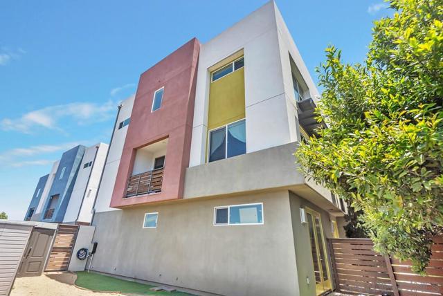 722 Anchor Ct, Chula Vista CA: https://media.crmls.org/mediaz/e53918b1-127f-4ebd-a5b8-f2eab151fa9a.jpg