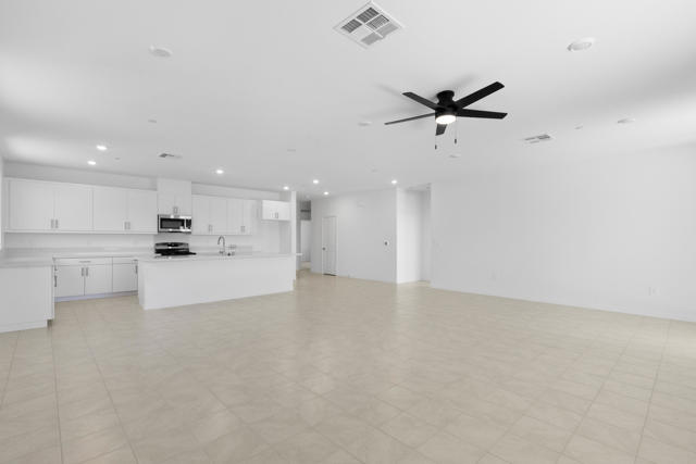 Image 6 of 22 For 79131 Sangria Court