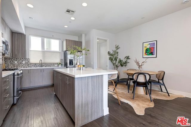 2753 Waverly Drive, Los Angeles CA: https://media.crmls.org/mediaz/e53b4c08-72ef-4cdc-8332-51f9b83a6748.jpg