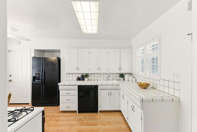 936 Greenwich Avenue, Sunnyvale CA: https://media.crmls.org/mediaz/e53be241-2f88-49c1-9d2a-08a268f1167a.jpg