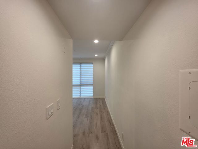 12000 Goshen Avenue, Los Angeles CA: https://media.crmls.org/mediaz/e53de1a9-7a0e-4945-a7c3-f30019c44a8d.jpg