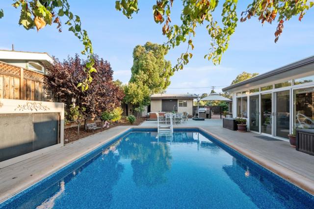 814 Gail Avenue, Sunnyvale CA: https://media.crmls.org/mediaz/e53df186-08d9-4f2a-a82e-5b8f784ac8b2.jpg