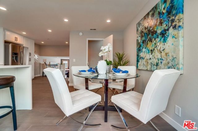 1832 Rockefeller Lane, Redondo Beach, California 90278, 2 Bedrooms Bedrooms, ,2 BathroomsBathrooms,Residential,For Sale,Rockefeller,25603743 1832 Rockefeller Lane, Redondo Beach, California 90278, 2 Bedrooms Bedrooms, ,2 BathroomsBathrooms,Residential,For Sale,Rockefeller,25603743