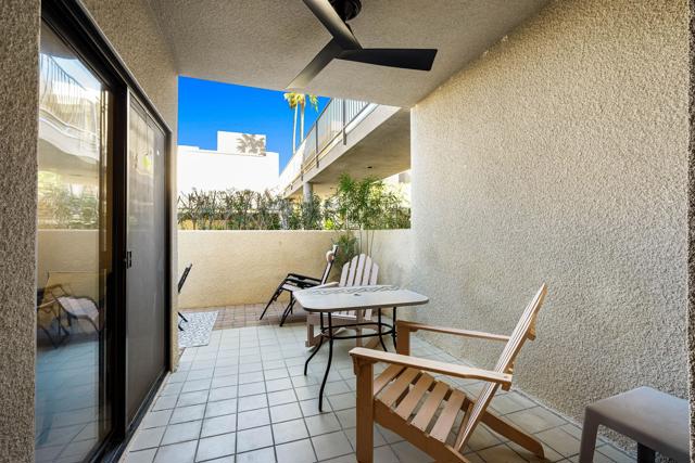255 S Avenida Caballeros #302, Palm Springs, CA 92262