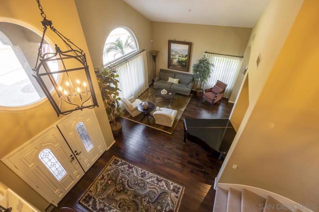 3245 Brookside Ln, Encinitas CA: https://media.crmls.org/mediaz/e53f8587-684f-49a4-ab0f-6bdc601f5502.jpg