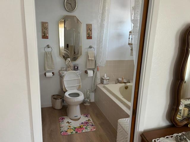2337 Dundee Drive, Santa Clara CA: https://media.crmls.org/mediaz/e53faef4-d8c4-497e-af40-d5c8b8da8bfb.jpg