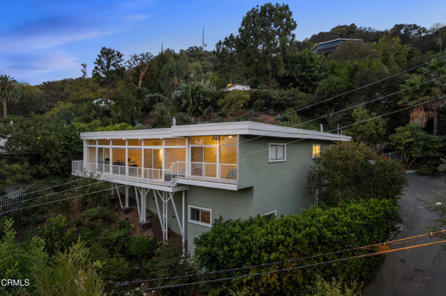 Detail Gallery Image 33 of 37 For 7772 Torreyson Dr, Los Angeles,  CA 90046 - 3 Beds | 5 Baths