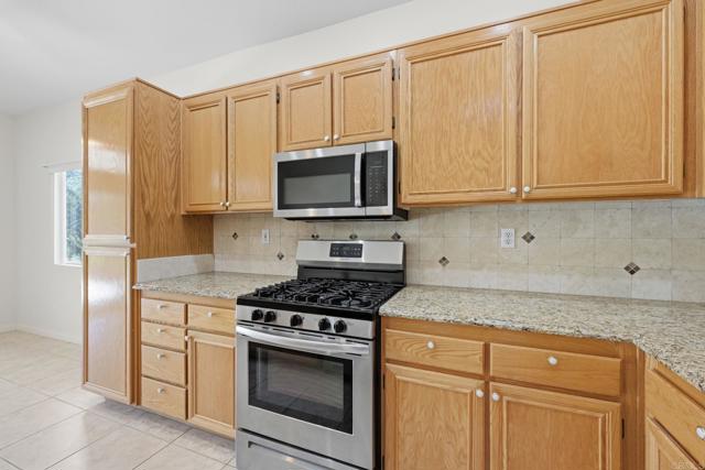 Detail Gallery Image 15 of 51 For 8899 Tobira Drive, Escondido,  CA 92026 - 3 Beds | 2 Baths