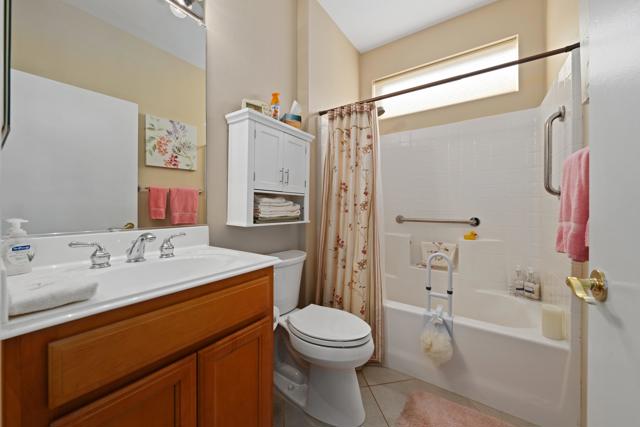 78987 Spirito Court, Palm Desert CA: https://media.crmls.org/mediaz/e54482af-b02f-4d21-928f-78621f60be79.jpg
