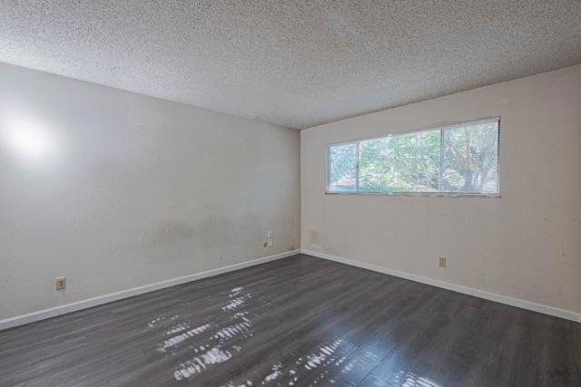 6256 Hokett Way, San Jose CA: https://media.crmls.org/mediaz/e544a1f3-e1e7-4e55-b38a-6e2700fb8307.jpg