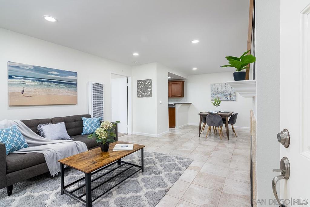 6901 Quail Pl C, Carlsbad, CA 92009