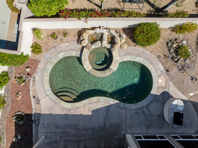 78210 Gray Hawk Drive, Palm Desert CA: https://media.crmls.org/mediaz/e545385b-c308-4d5f-8ed5-c71865b0671c.jpg