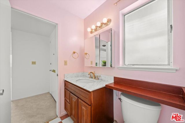 820 N 16th Street, Montebello CA: https://media.crmls.org/mediaz/e545d63d-04e8-4e88-ab15-7139164d78be.jpg