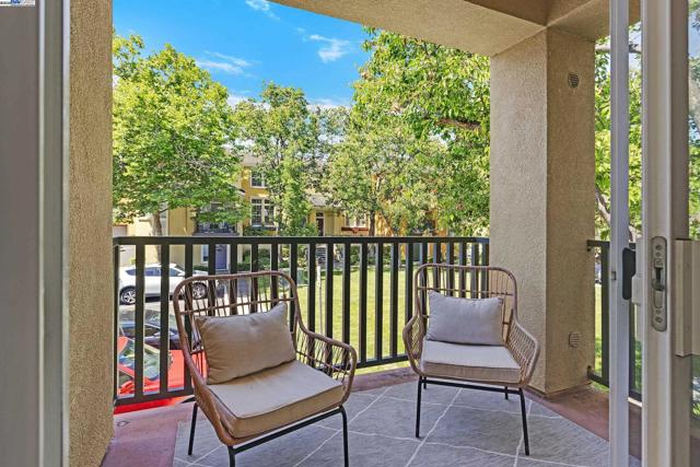 3463 Ellery Cmn, Fremont CA: https://media.crmls.org/mediaz/e546b926-0343-4114-a087-59f63aee2090.jpg