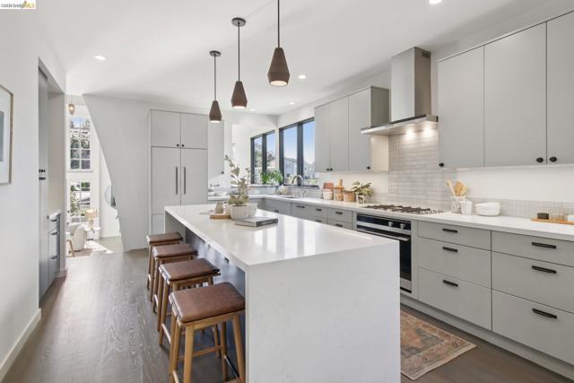 Image 33 of 60 For 6356 Broadway Ter