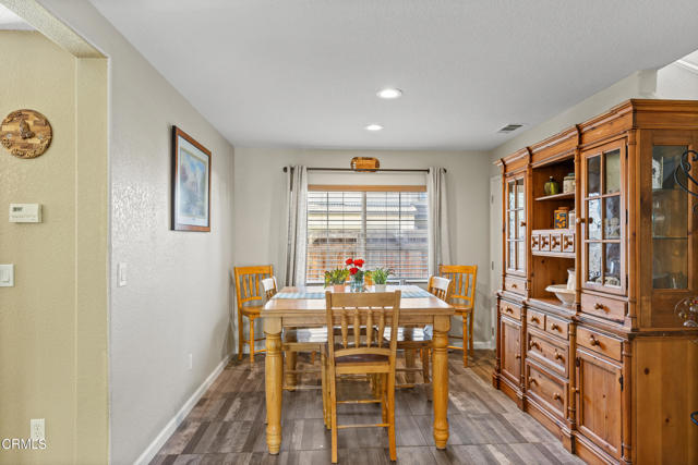 Detail Gallery Image 10 of 34 For 2024 Green Ridge Cir, Lompoc,  CA 93436 - 3 Beds | 2/1 Baths