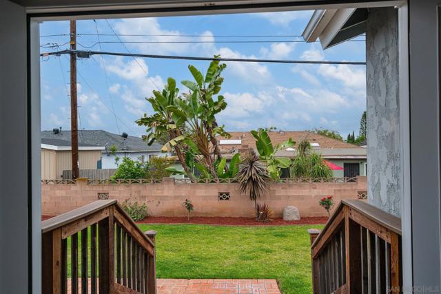 3460 Atlas St., San Diego CA: https://media.crmls.org/mediaz/e5485a68-1ef3-453a-9b36-92534c88421f.jpg