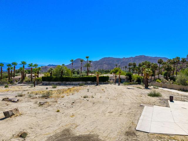 49425 Jfk Trail Trail, Palm Desert CA: https://media.crmls.org/mediaz/e548929e-5644-489e-96cf-6e2ef63896eb.jpg