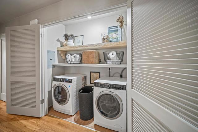 12500 Saddle Way, Carmel Valley CA: https://media.crmls.org/mediaz/e548bdf0-2a20-4481-b627-ac9c9208a2eb.jpg